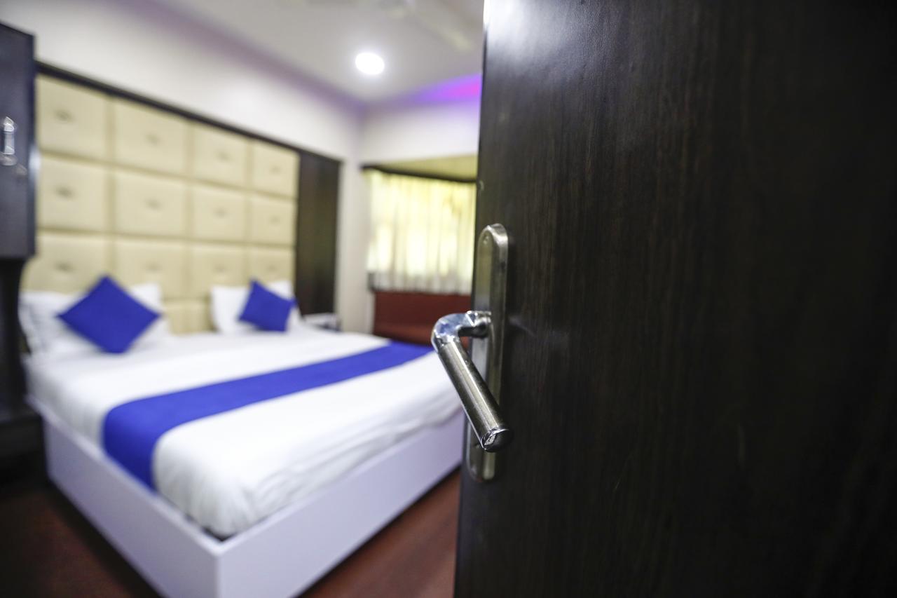 Hotel Kings Palace ムンバイ エクステリア 写真